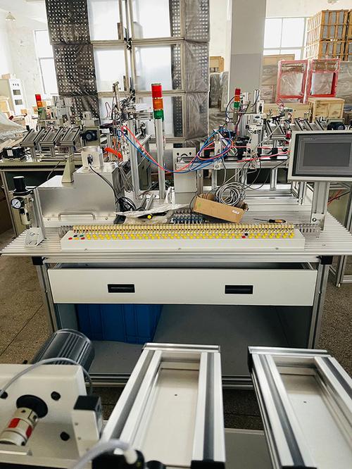 探索前沿技術實踐 上海碩博公司光機電一體化實驗室與機械電子實訓裝置